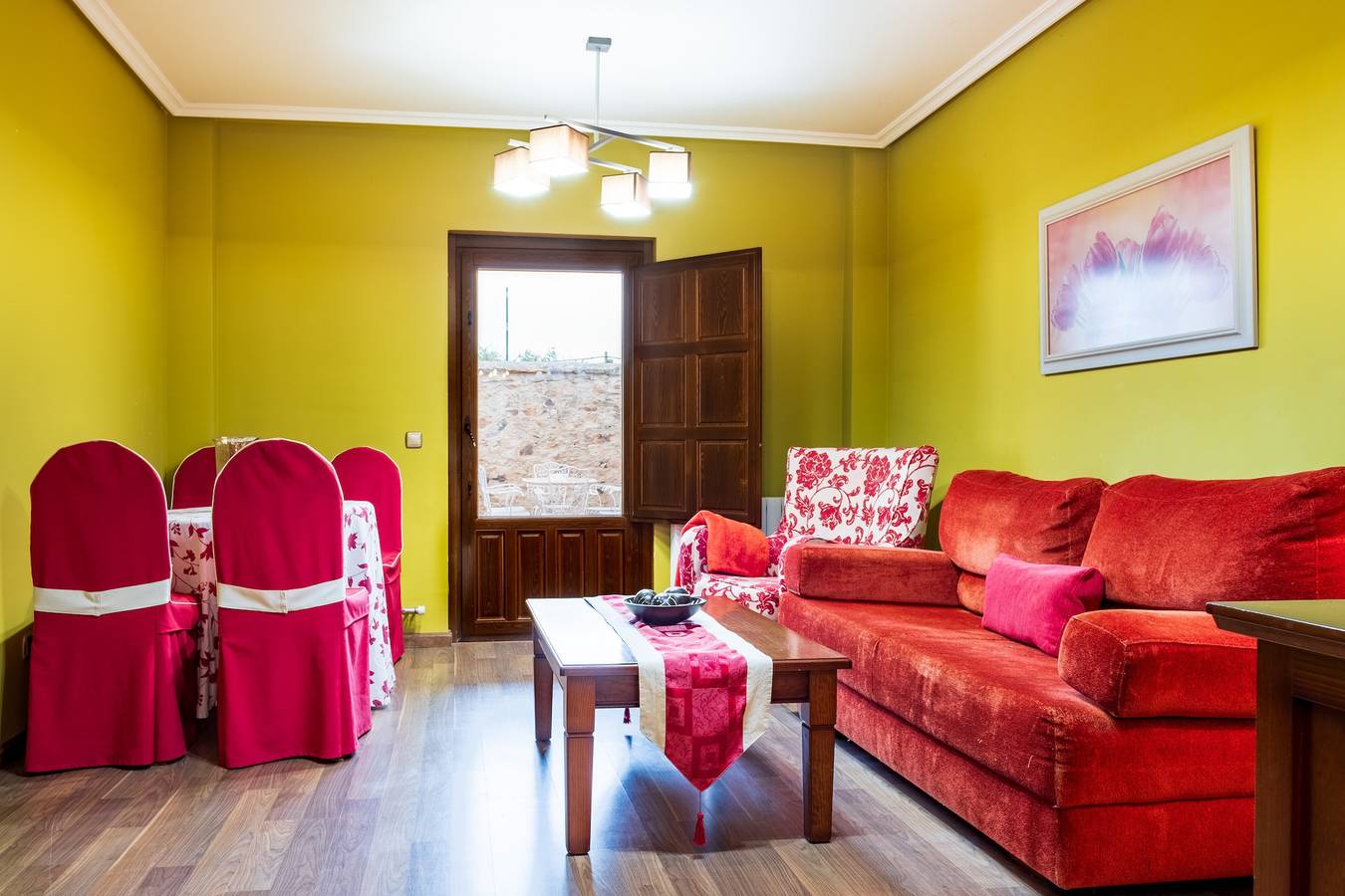 Finca 'Casa Rural Doña Manuela' mit privater Terrasse, privatem Garten und Wi-Fi in Valdemierque, Salamanca Provinz