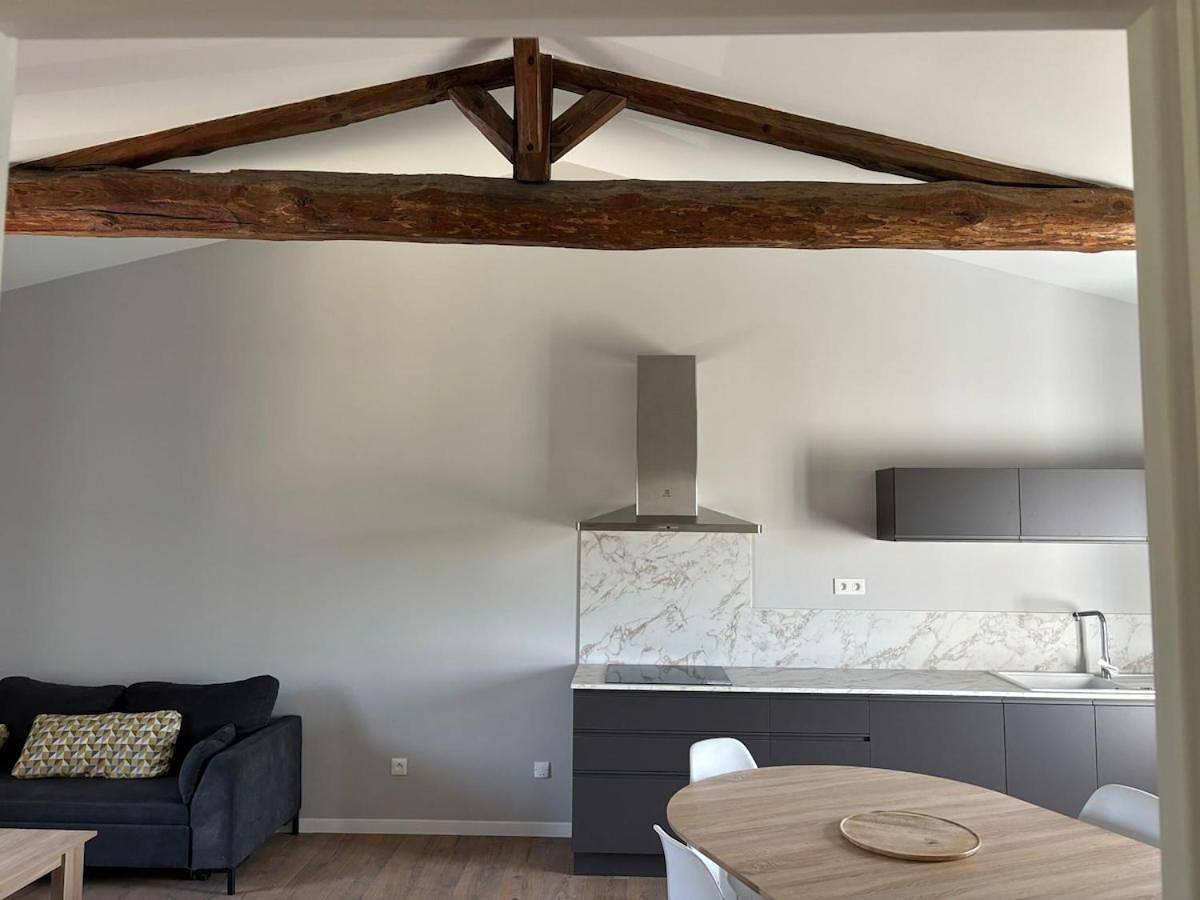 Appartement entier, T3 neuf calme centre-ville in Casteljaloux, Région de Nérac