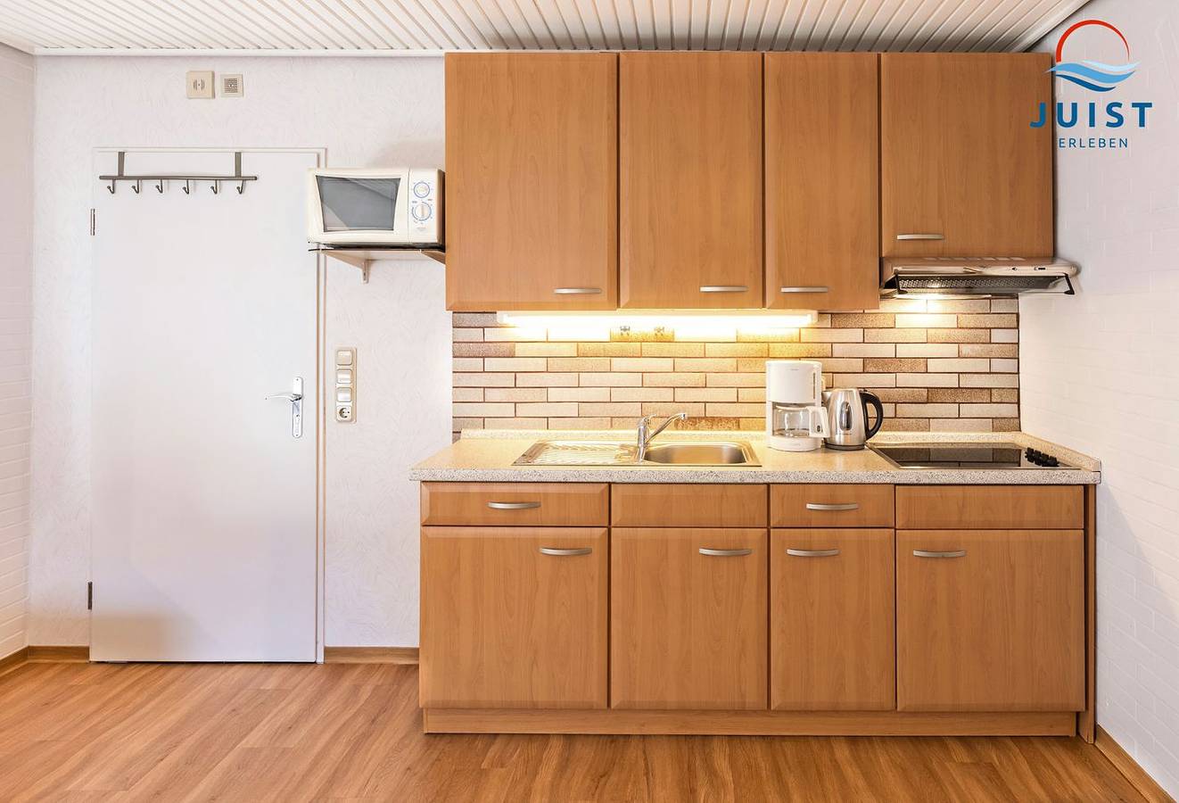 Ganze Wohnung, Helle Ferienwohnung, ideal für Paare, im ruhigen Ostdorf in Juist