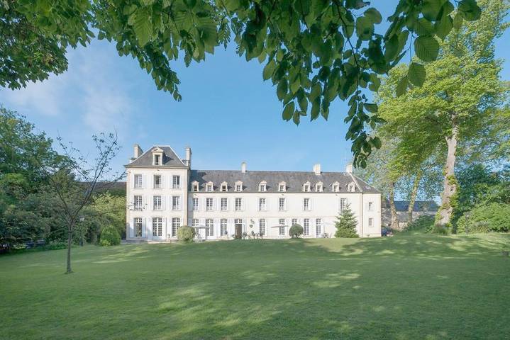 Hôtel pour 2 personnes, avec jardin et terrasse, animaux acceptés à Colombiers-sur-Seulles