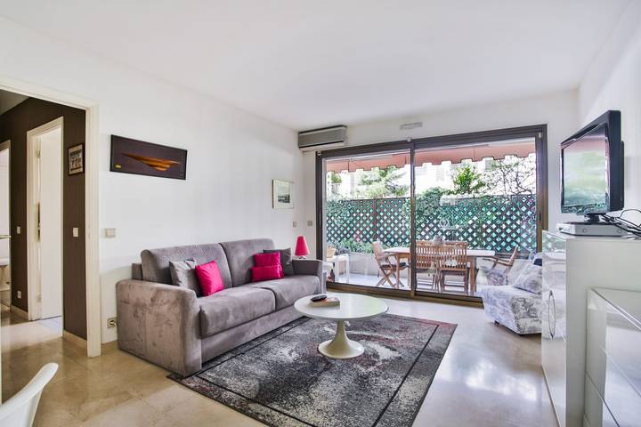 Gîte pour 4 personnes, avec terrasse dans Port du Mourre-Rouge - 4