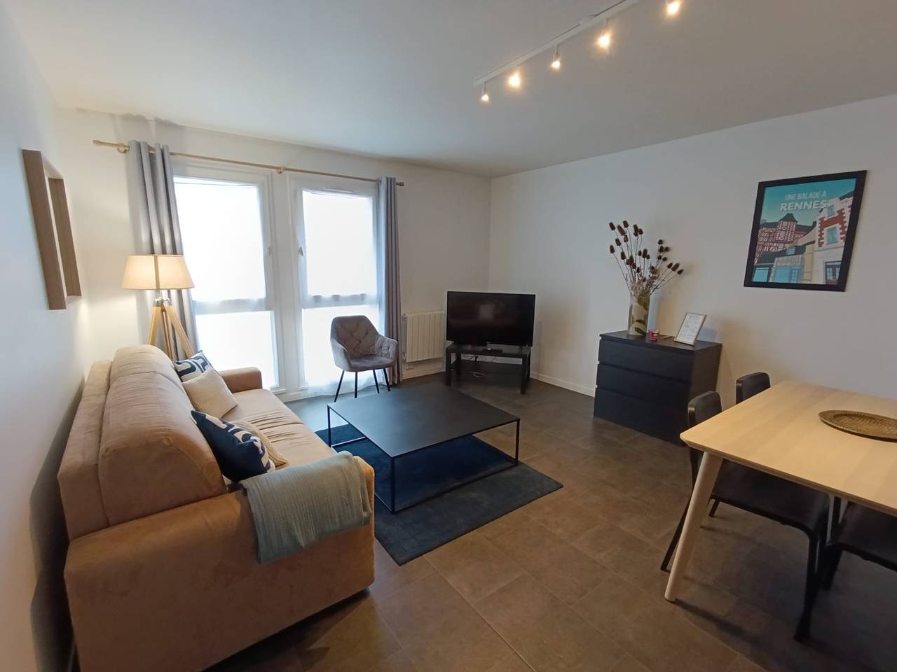 Ganze Wohnung, Coeur Courrouze - Appartement 2 chambres avec parking in Saint-Jacques-de-la-Lande, Rennes und Umgebung