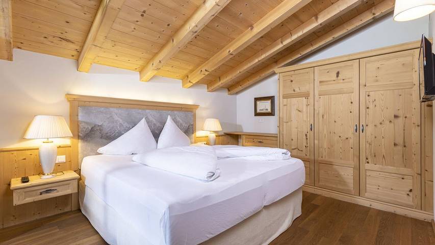Hütte für 3 Personen, mit Sauna und Garten sowie Terrasse im Ski-Optimal Hochzillertal - 4