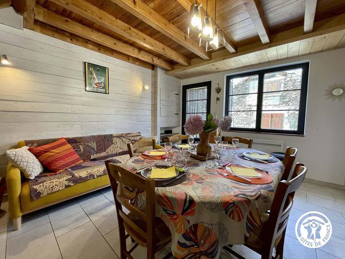 Gîte pour 6 personnes, avec terrasse