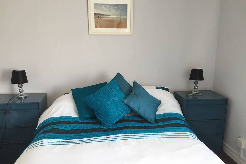 Entire apartment, Stunning Uninterrupted Seaview from lounge, kitchen and bathroom in Weston (Portland), Isle of Portland