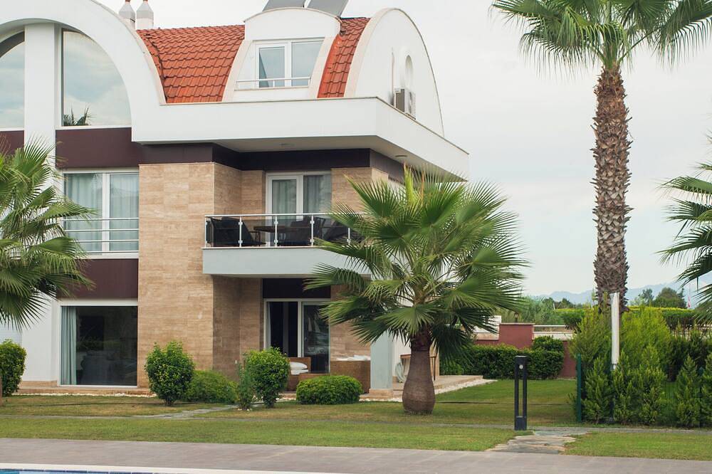 Living Dream Villa Pearl Doppelhaushälfte in schöner Anlage in Belek, Provinz Antalya
