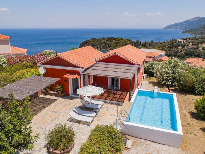 Vakantiehuis voor 4 personen, met tuin en zwembad in Samos