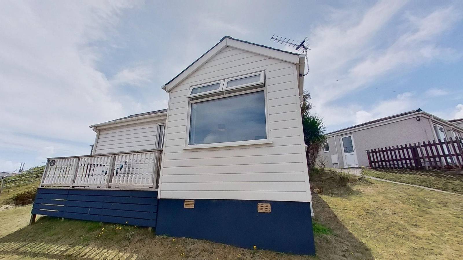 E20 The Firs, Riviere Towans in Hayle, Cornwall