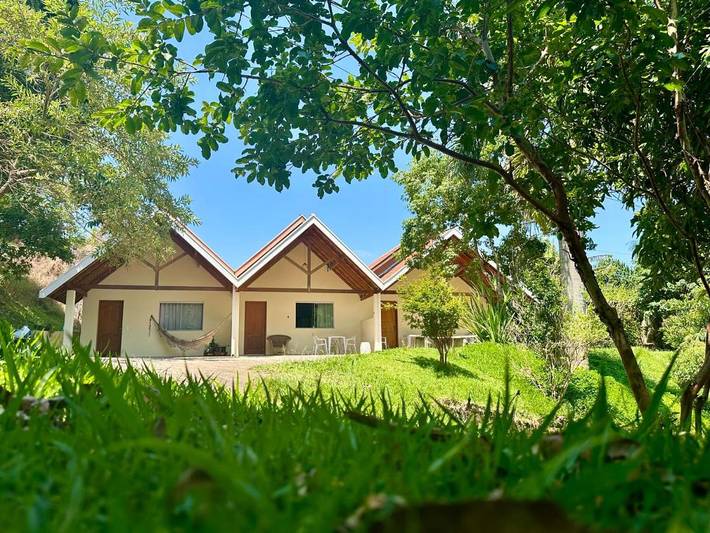 Casa de vacaciones para 4 personas, con piscina además de vistas y jardín - 1