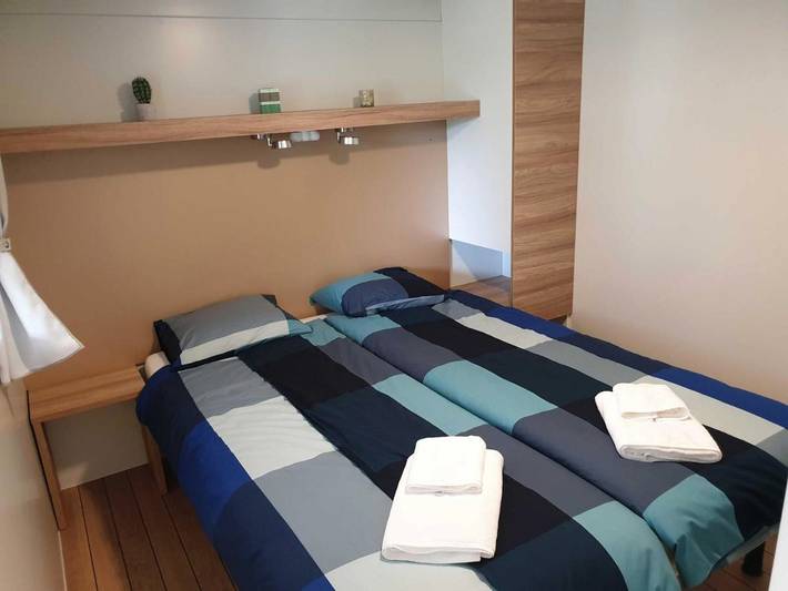 Camping pour 8 personnes, avec jacuzzi et jardin à Tisno - 3