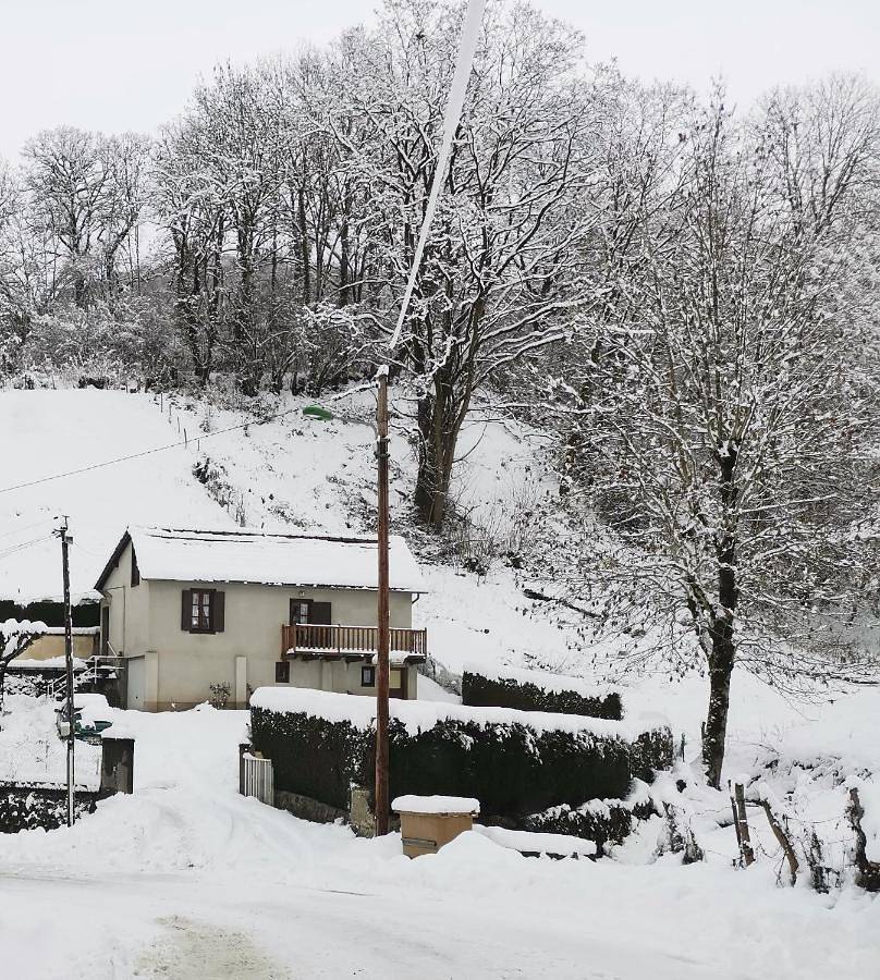 Maison d'hôte, gîte, la maisonnette in Vic-sur-Cère, Région d'Aurillac