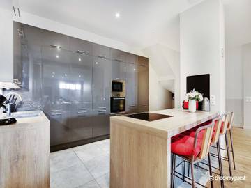 Loft for 15 Guests in Paris, Ile de France, Picture 1