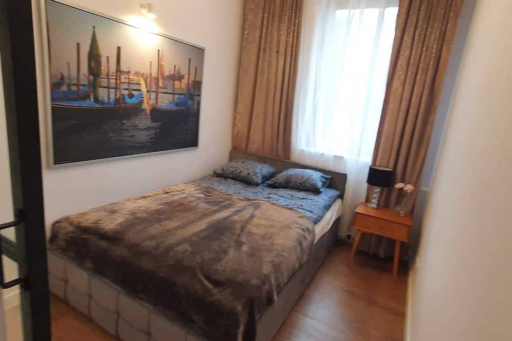 Appartement entier, Classical Warszaw Apartment inside building with garden on the roof in Varsovie, Mazovie