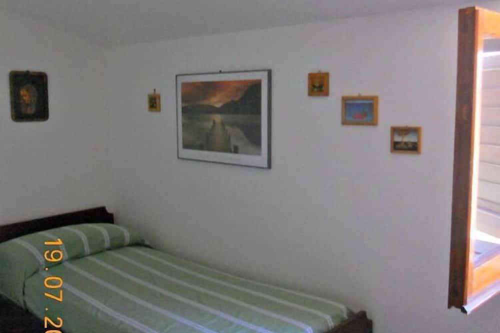 Appartement entier, Maison pour familles, pour les amis aussi avec leurs animaux in La Lama, Taranto