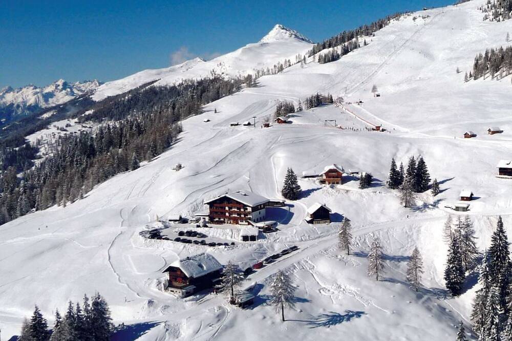 Doppelzimmer mit Nordbalkon - Almhotel Fichtenheim in Kreuzeckgruppe, Berg im Drautal