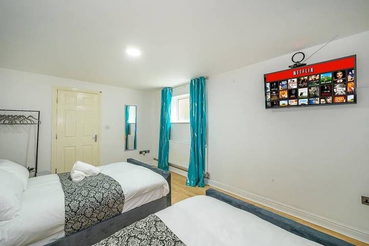 Comfortable Home with Hot Tub in West Yorkshire in Westliches Yorkshire