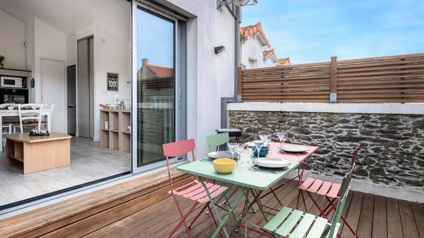 Gîte pour 5 personnes, avec terrasse dans Office De Tourisme De La Bernerie En Retz