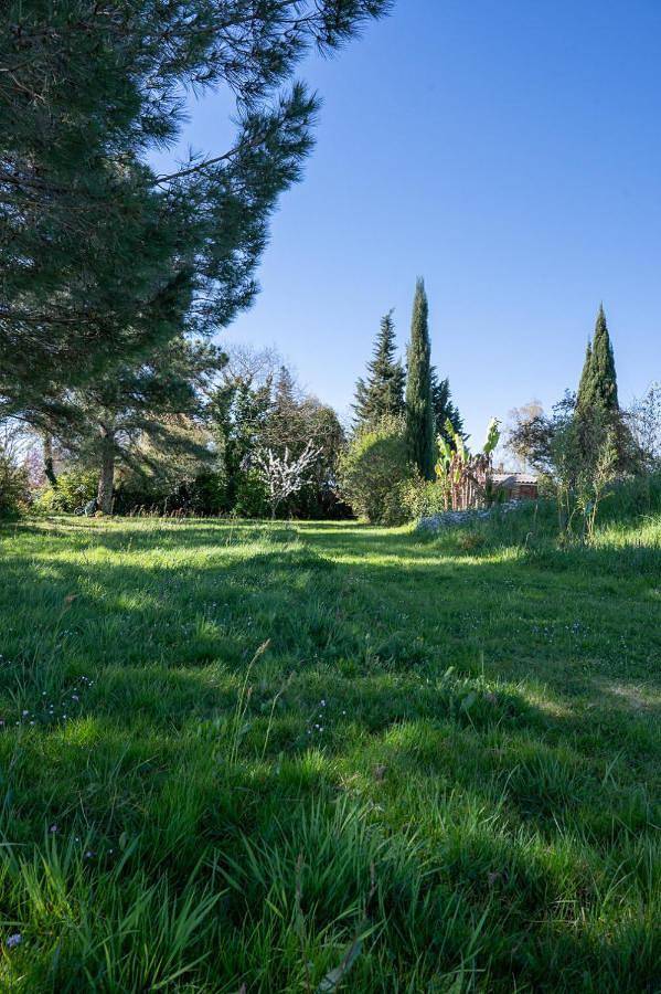 Location de vacances pour 5 personnes, avec jardin ainsi que vue et piscine à Sainte-Foy-la-Longue - 2