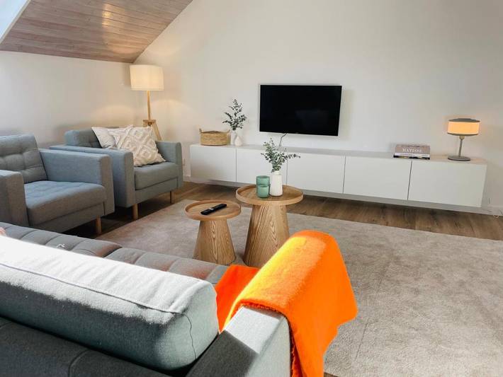 Ferienwohnung für 4 Personen, mit Balkon in Einruhr