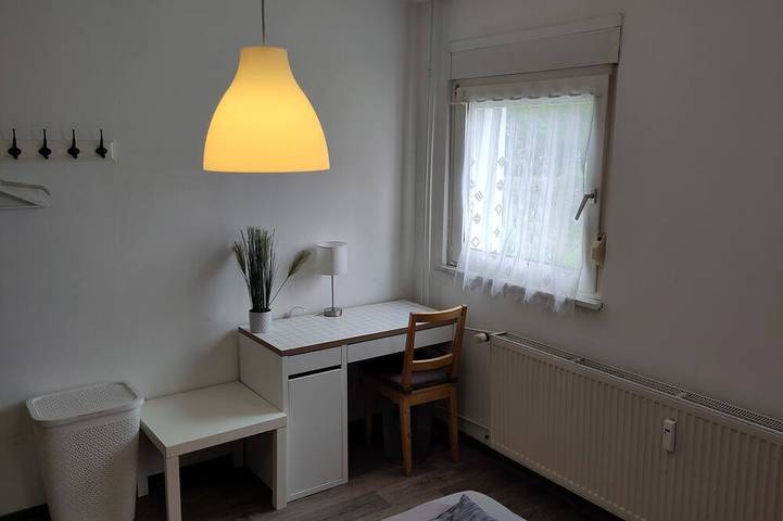 Appartement entier, Boltes apartment \"Berne\" Du-Huckingen in Duisbourg, Bas-Rhin
