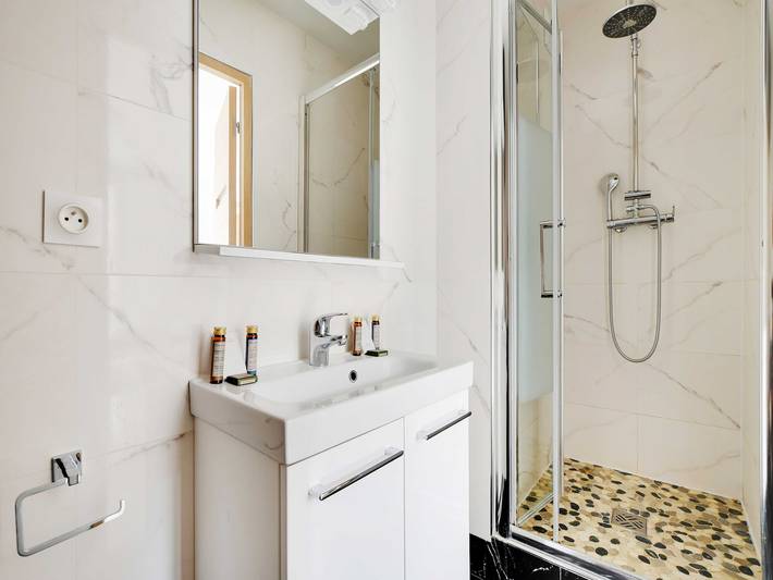 Apartamento entero, Apartamento auténtico - 1 dormitorio, 5 habitaciones - La Villette in París, Isla de Francia