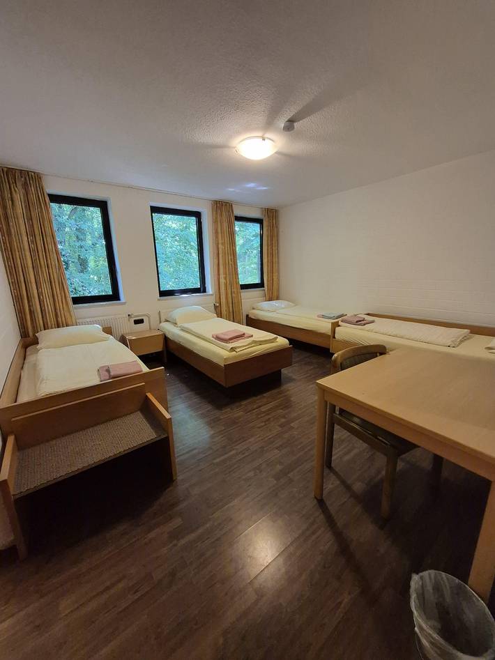 Hotel für 4 Personen in Bergisch Gladbach - 4