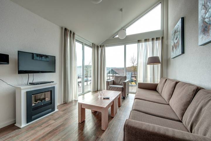 Ferienhaus für 4 Personen, mit Balkon/Terrasse und Terrasse sowie Garten und Sauna in Dahlem