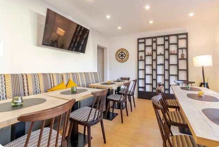 Ferienhaus für 4 Personen, mit Sauna und Terrasse in Rhens