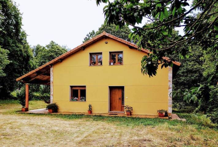 Casa de vacaciones para 10 personas, con jardín, Se admiten mascotas - 1