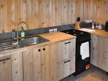 Glamping for 2 People in Dorset, South West England, Photo 3
