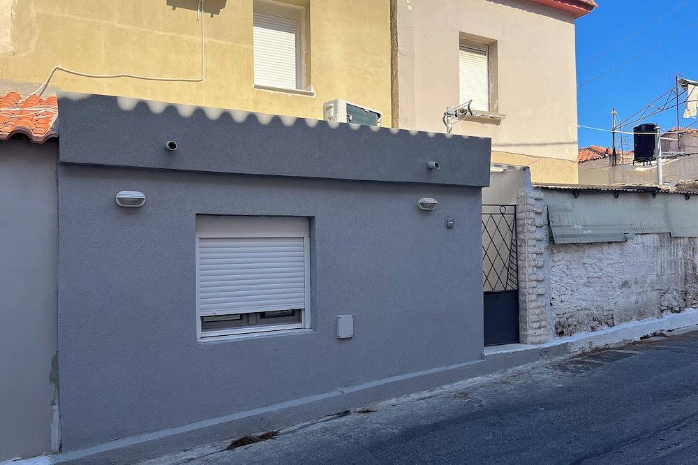 Privates neues modernes Haus im Zentrum in Lesbos