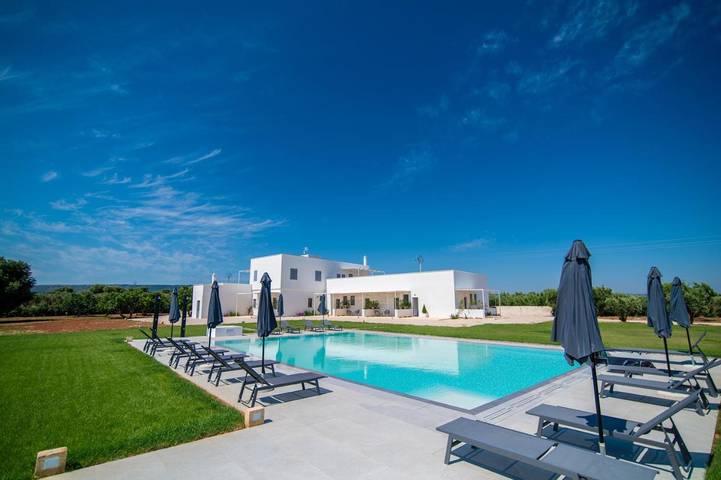 Alloggio in famiglia per 2 persone, con panorama e giardino nonché piscina - 1