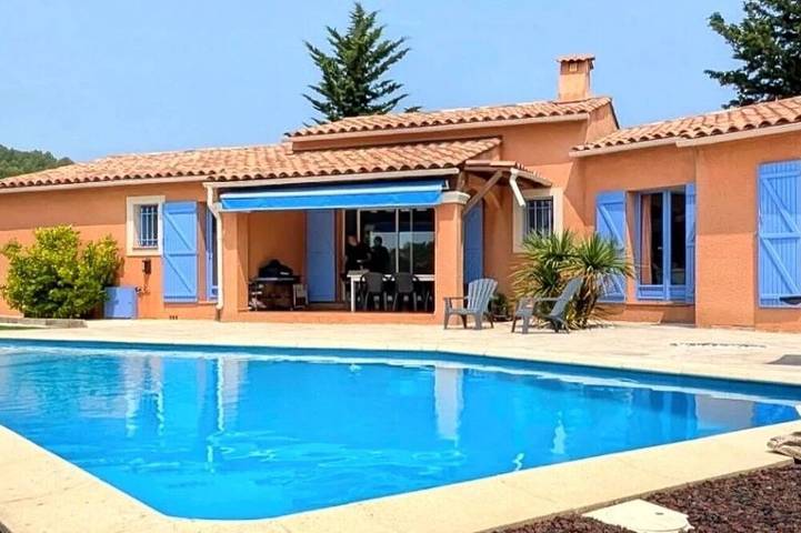 Maison de vacances pour 5 personnes, avec jardin à Les Arcs (Var)