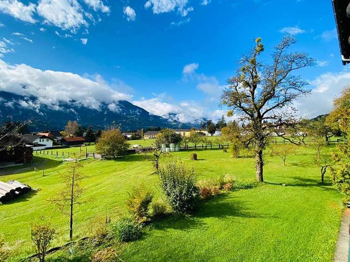 Gästehaus für 2 Personen, mit Balkon und Terrasse sowie Garten und Ausblick