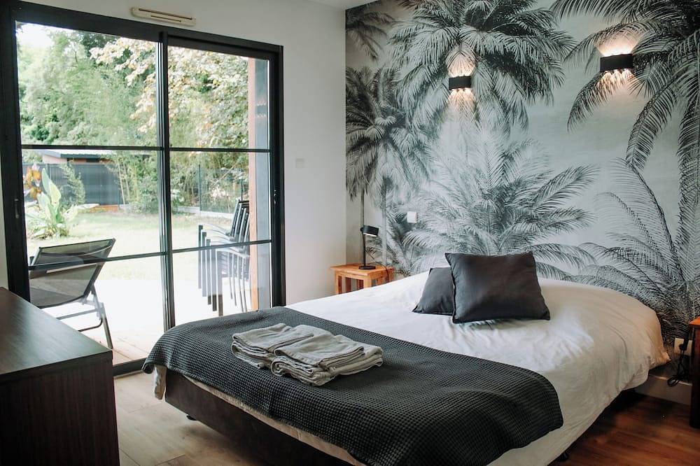 Les cabanes de l'océan, avec piscine et accès direct plage sauvage in Messanges, Côte d’Argent