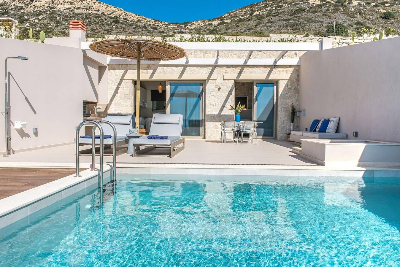Villa Vista I Free* Heated pool & dazzling Seaview in Falassarna, Chania region