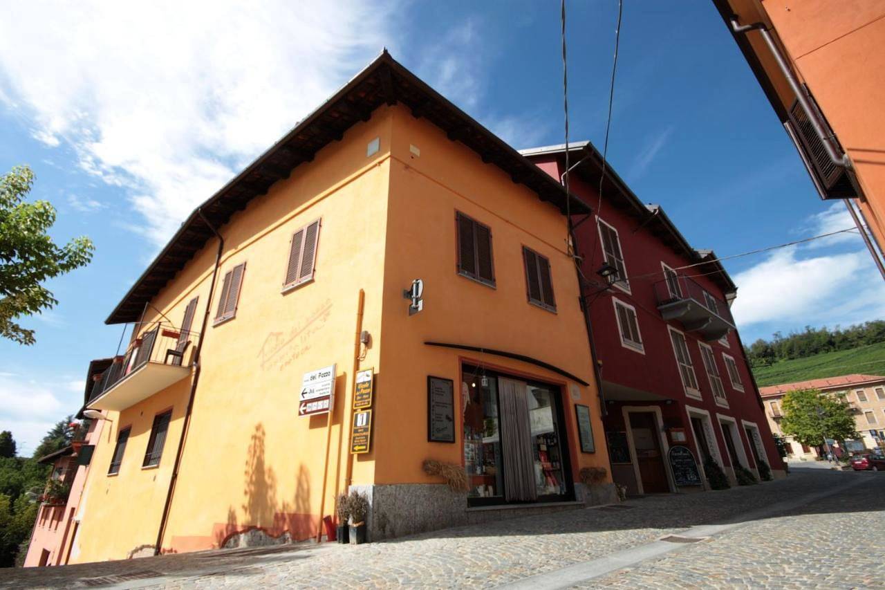 Vicolo del Pozzo in Barolo, Langhe
