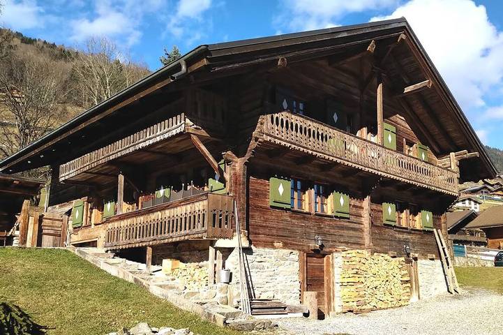 Maison pour 12 personnes, avec Balcon ainsi que Terrasse et Jardin dans Portes du Soleil