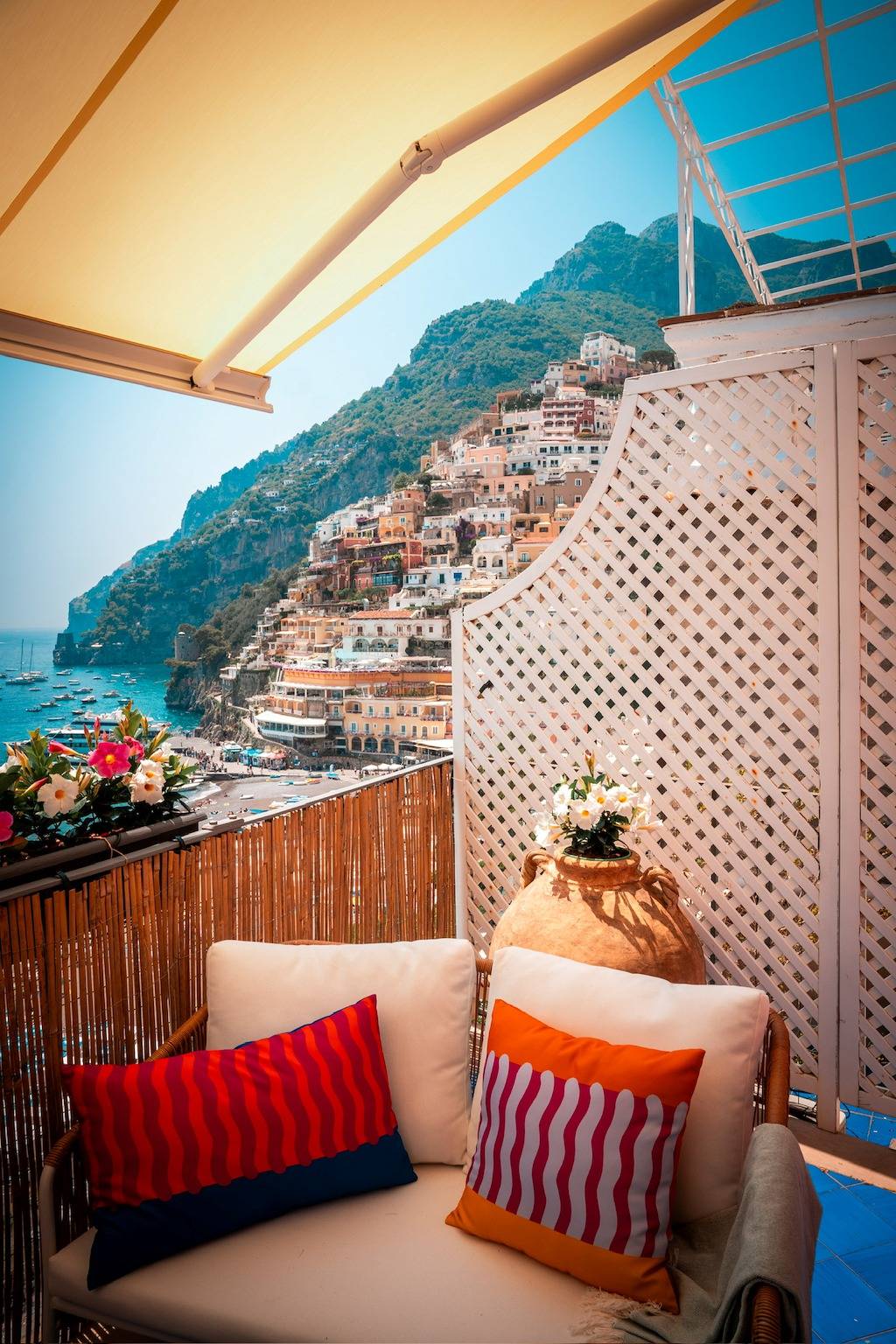 Elegante Suite mit Balkon und Meerblick in Positano in Positano, Amalfiküste