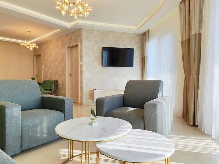 Ferienwohnung für 6 Personen, mit Ausblick und Seeblick sowie Terrasse in Keszthely - 2