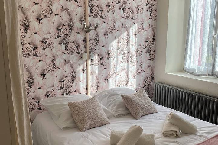 Hotel para 29 personas - 1