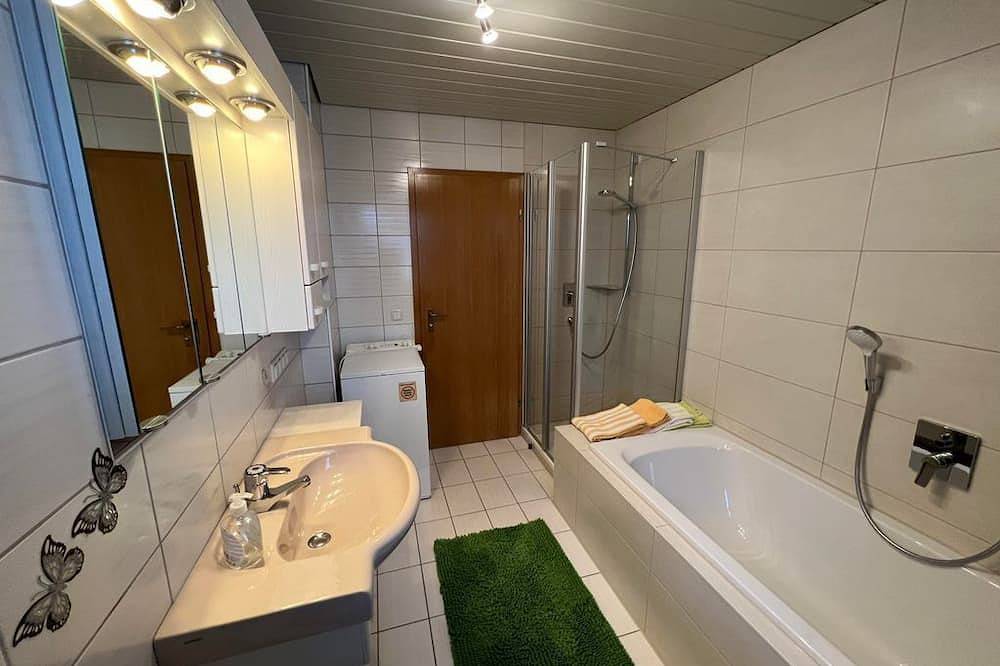 Ganze Wohnung, Haus Martin - Ferienwohnung 1 in Pfronten, Bayerisch Schwaben
