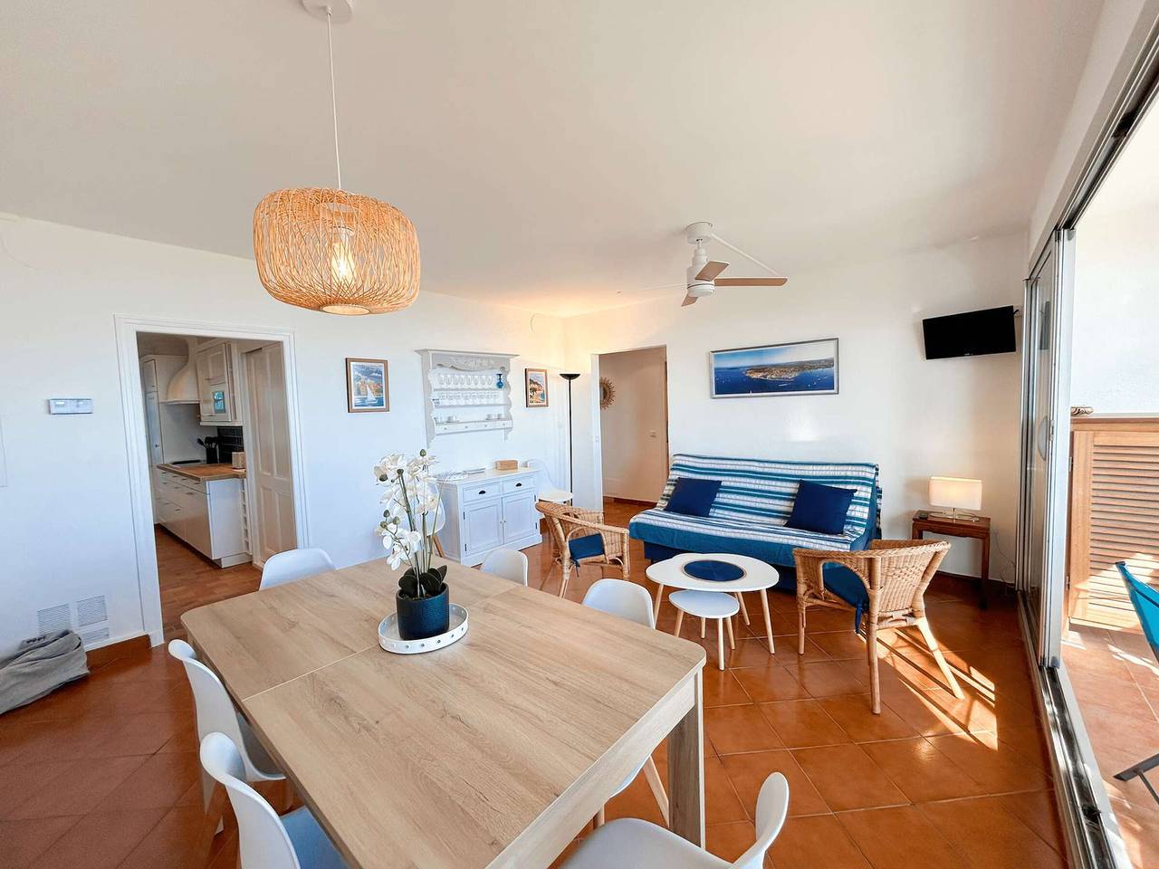 Appartement entier, Appartement 3 chambres climatisées, accès plage, vue mer in Port Grimaud, Grimaud
