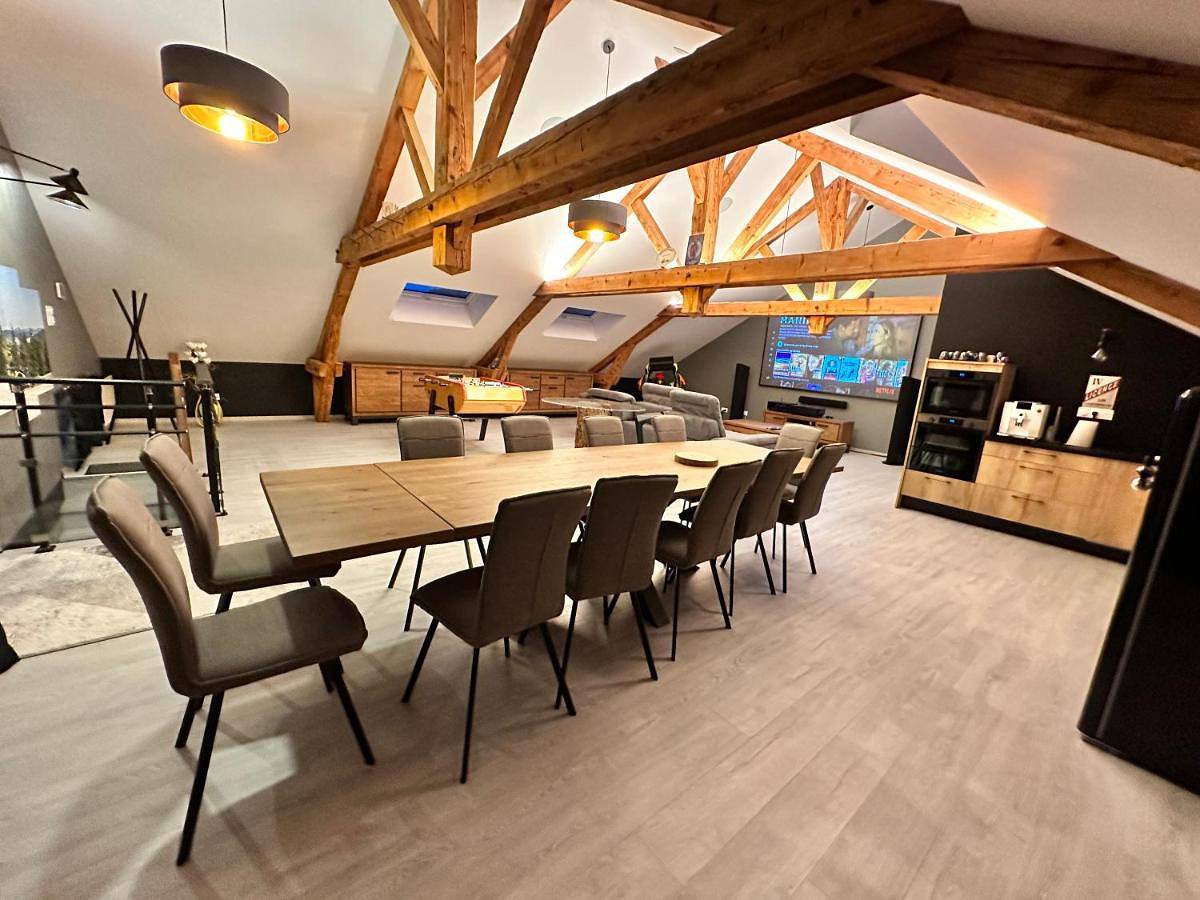 Appartement entier, Loft 100m2 confort+. Chez Cédric et Jeza in Le Thillot, Région d'Épinal