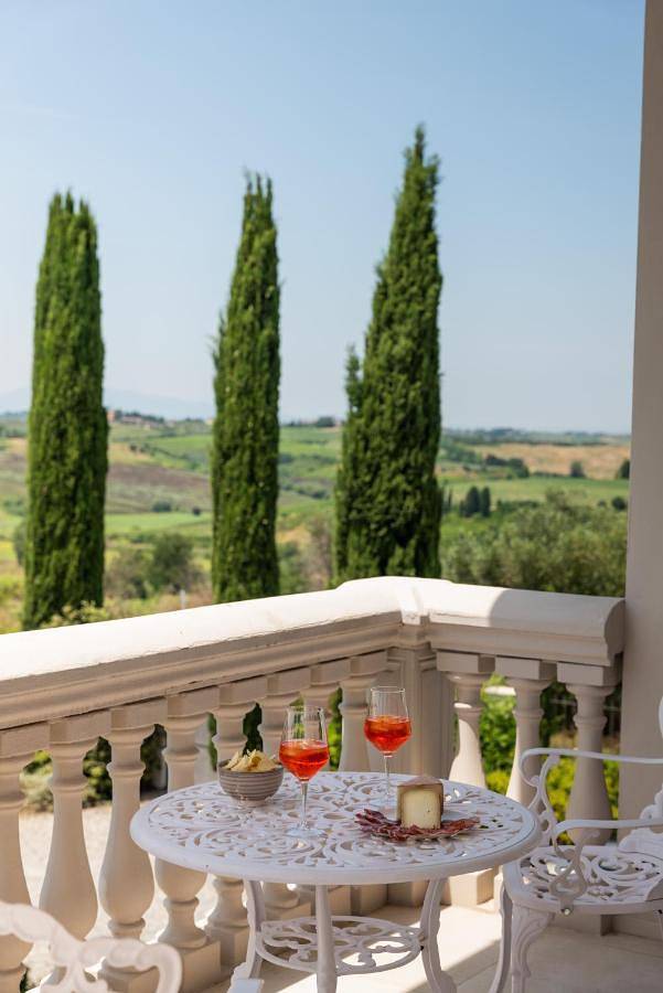 Villa pour 19 personnes, avec vue ainsi que jardin et piscine à Vinci - 4