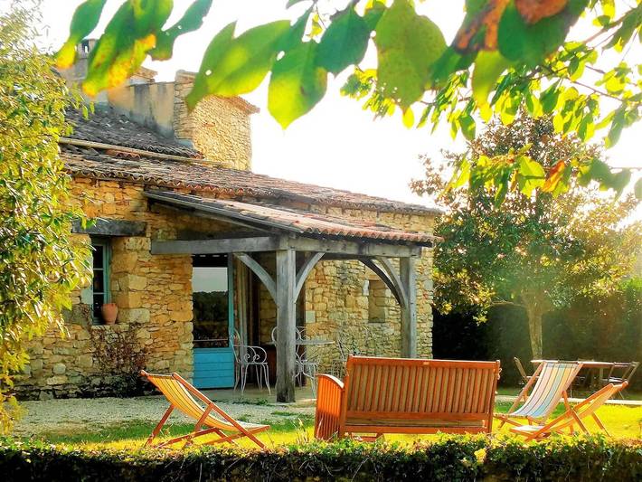 Gîte pour 6 personnes, avec piscine, animaux acceptés à Saint-Amand-de-Coly - 4