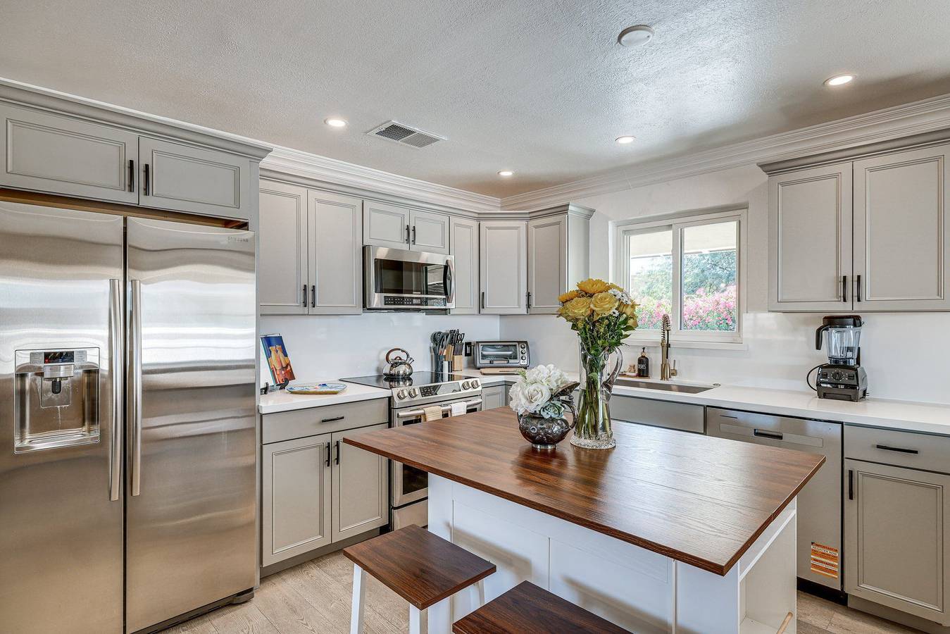 7049 E Latham Street in Scottsdale, Maricopa County