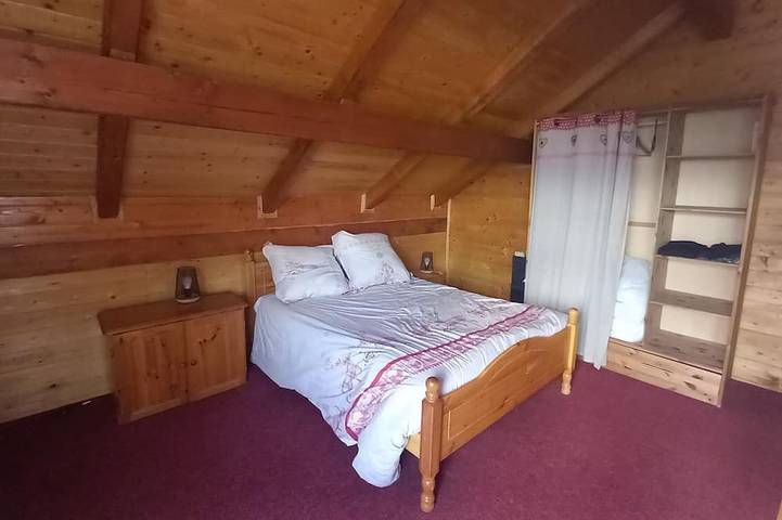 Gîte pour 14 personnes, avec balcon et jardin, animaux acceptés dans Doucy - 4