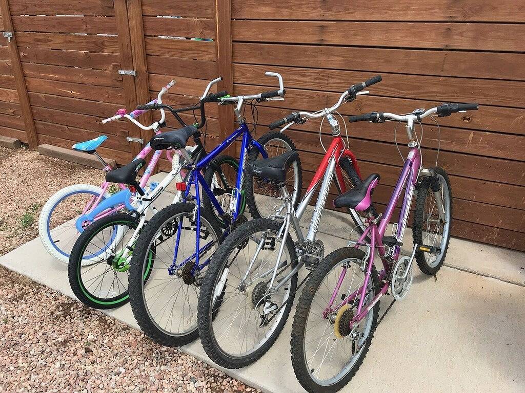 1950er Jahre Berghütte - zu Fuß in die Innenstadt von Whirlpool & hundefreundlich in Woodland Park, Teller County