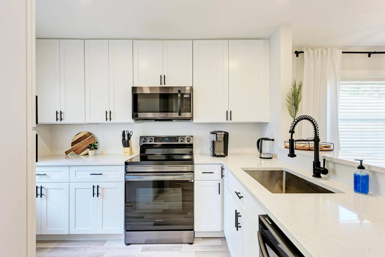 Charming Florida Beach Home w  King Bed  Patio in Osprey, Sarasota County